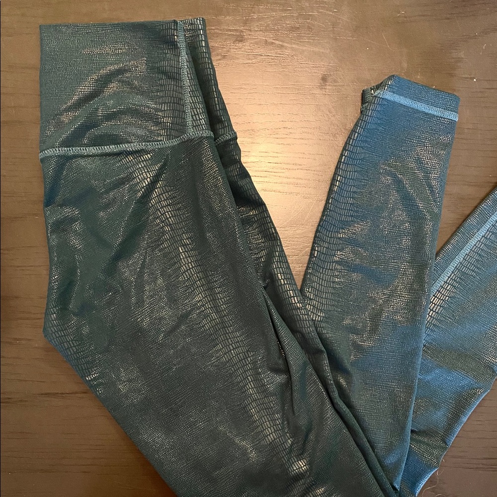 DYI Snake Skin Leggings